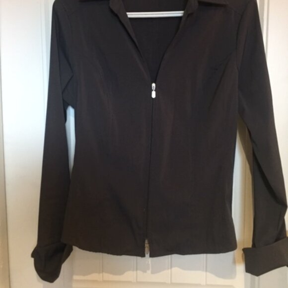 Zip-up blouse - Picture 2 of 4